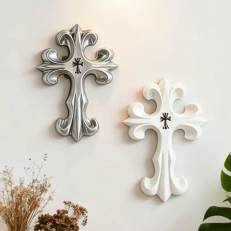 レトロクロス壁飾りゴシックスタイル樹脂製十字架装飾品ヴィンテ - Resin Art On Wall のレビューと価格
