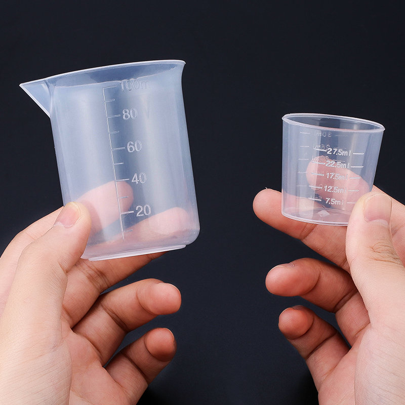 100ML & 30ML プラスチック計量カップ目盛り付きビ - Resin Art Kitchen のレビューと価格