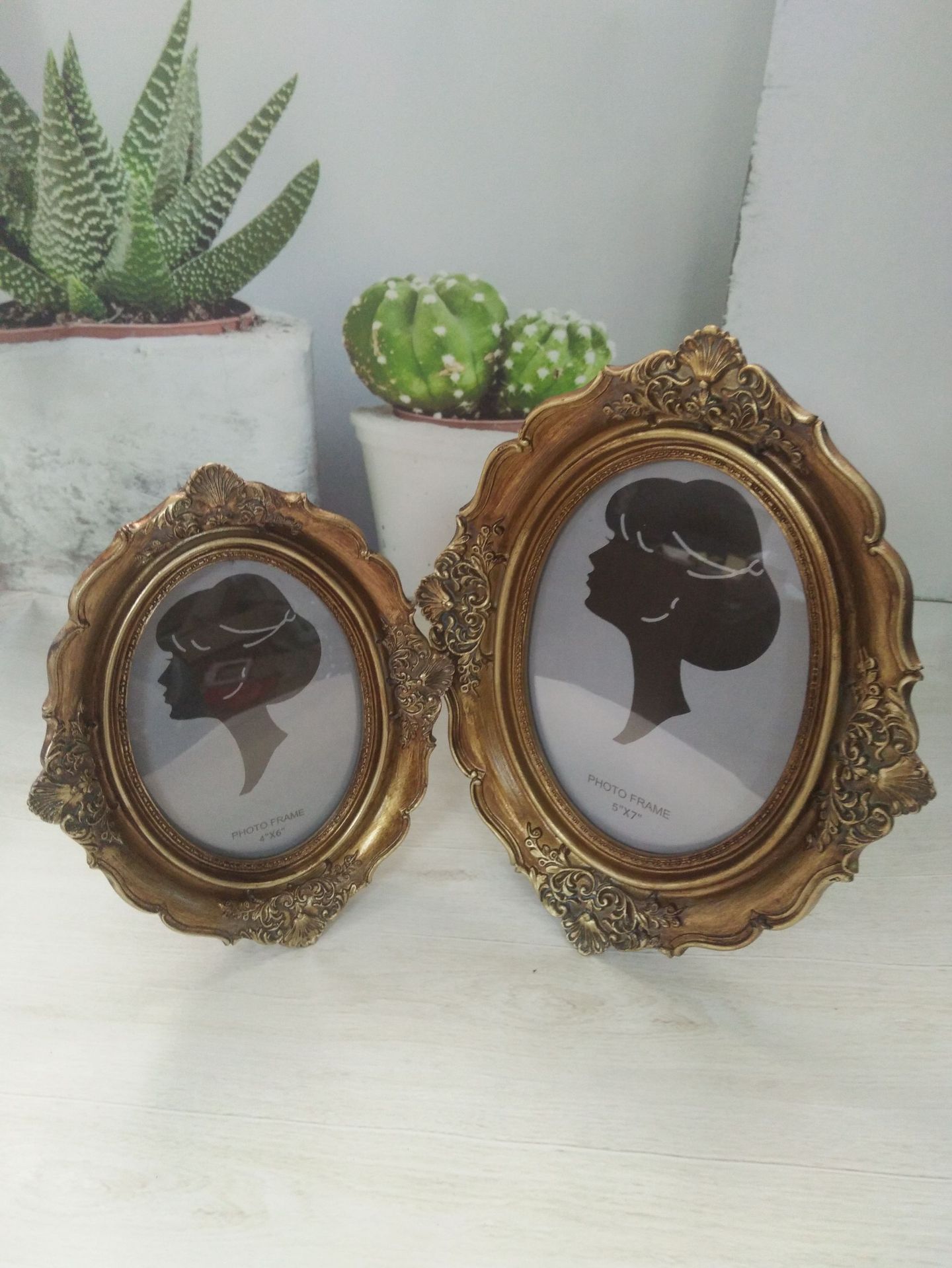 楕円形の装飾フォトフレームリビングルームレトロスタイルアート - Resin Art Photo Frame のレビューと価格